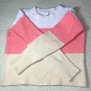 This is a soft.long sleeve,top.From a brand called So